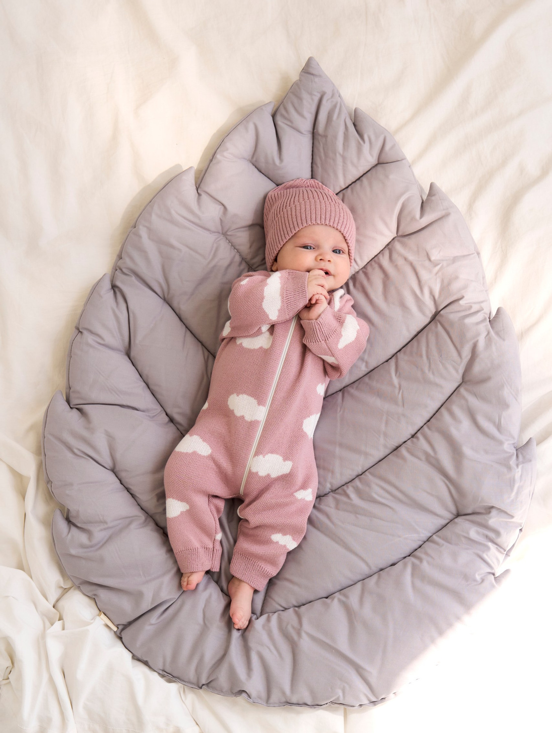 Комбинезон "Облака" с шапочкой, пыльная роза - фотография товара