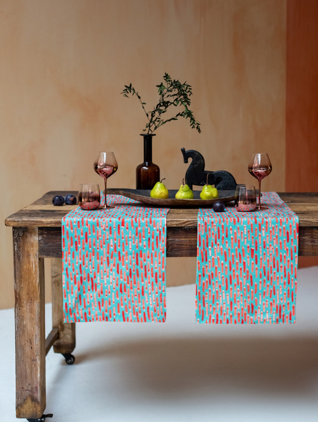 Дорожка "Штрихи красные" - фотография товара