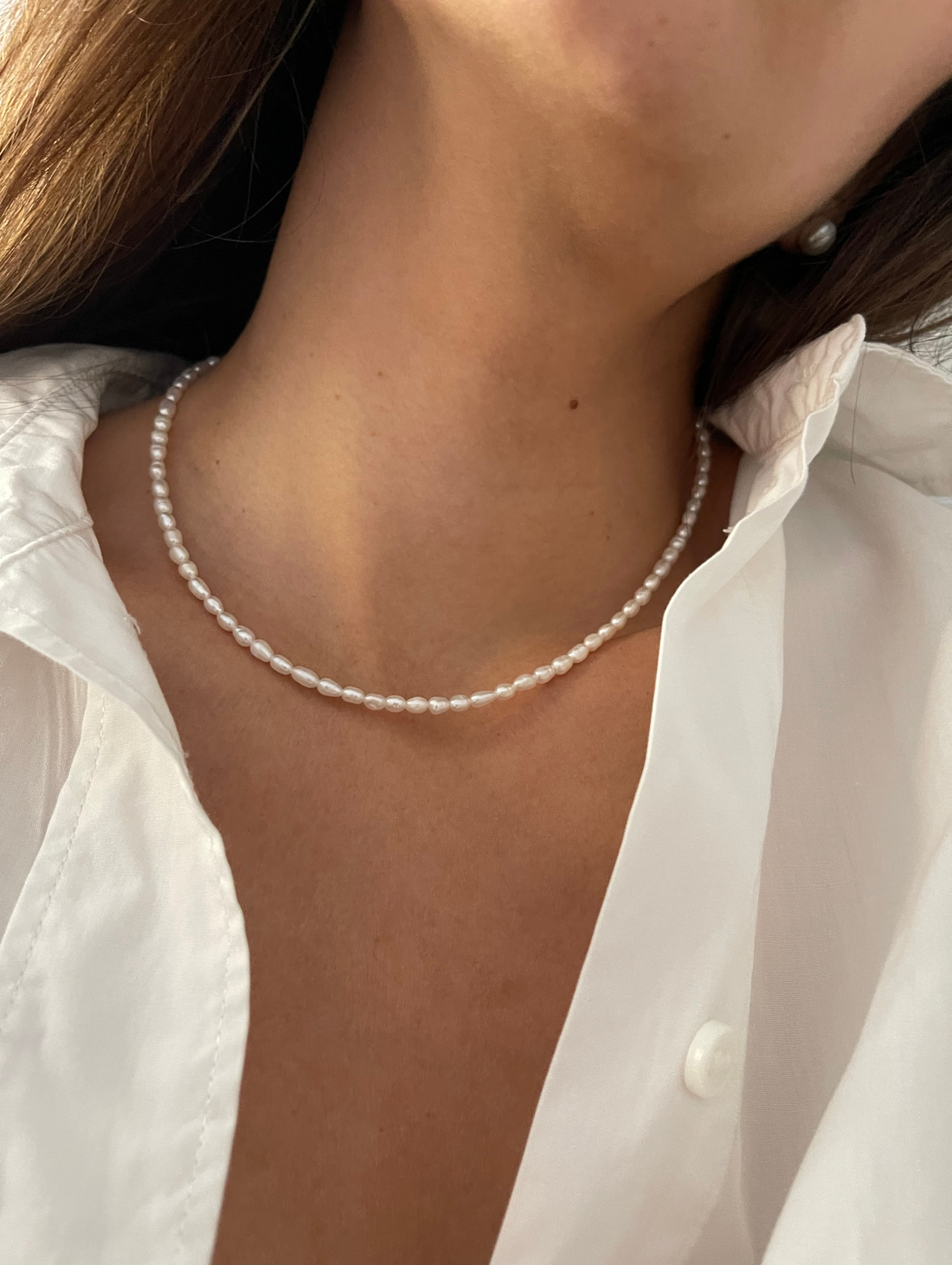 Чокер из натурального жемчуга с фурнитурой из серебра - фотография товара