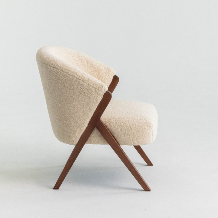 Детское кресло букле Zara kids бежевое