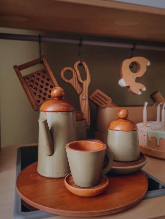 Набор для чаепития из дерева