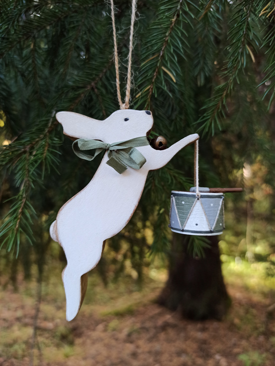 Ёлочная игрушка "Заяц с барабаном"