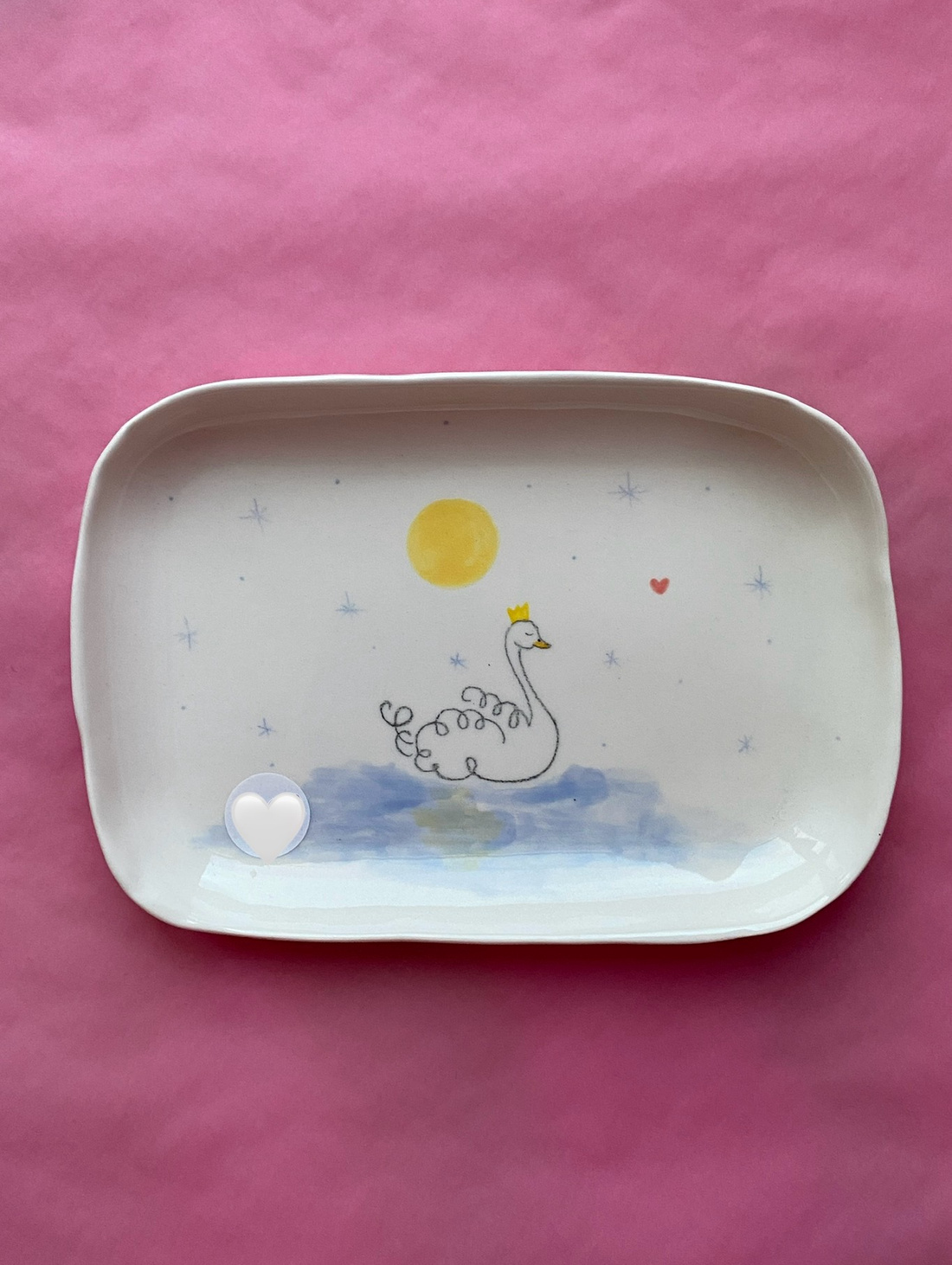 Тарелка-миска с белым лебедем "Лебединое озеро" - фотография товара