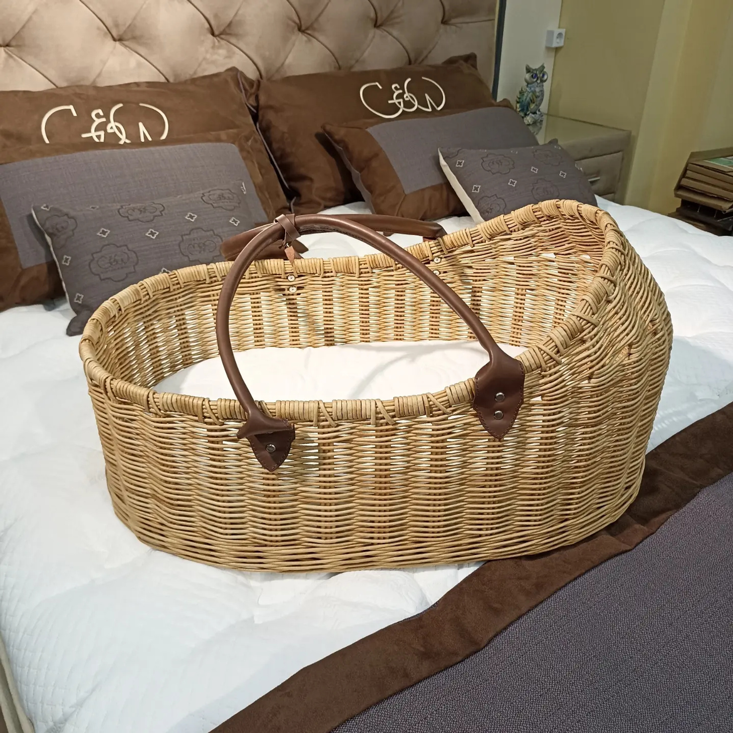 Плетеная мобильная переноска для малыша - фотография товара