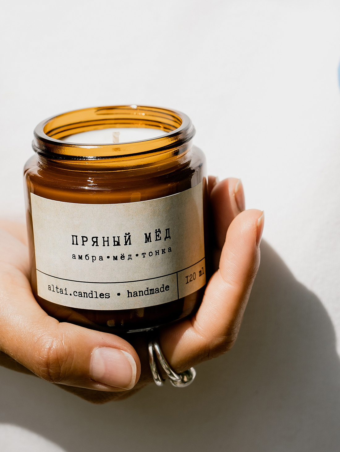 Аромасвеча "Пряный мёд" - фотография товара