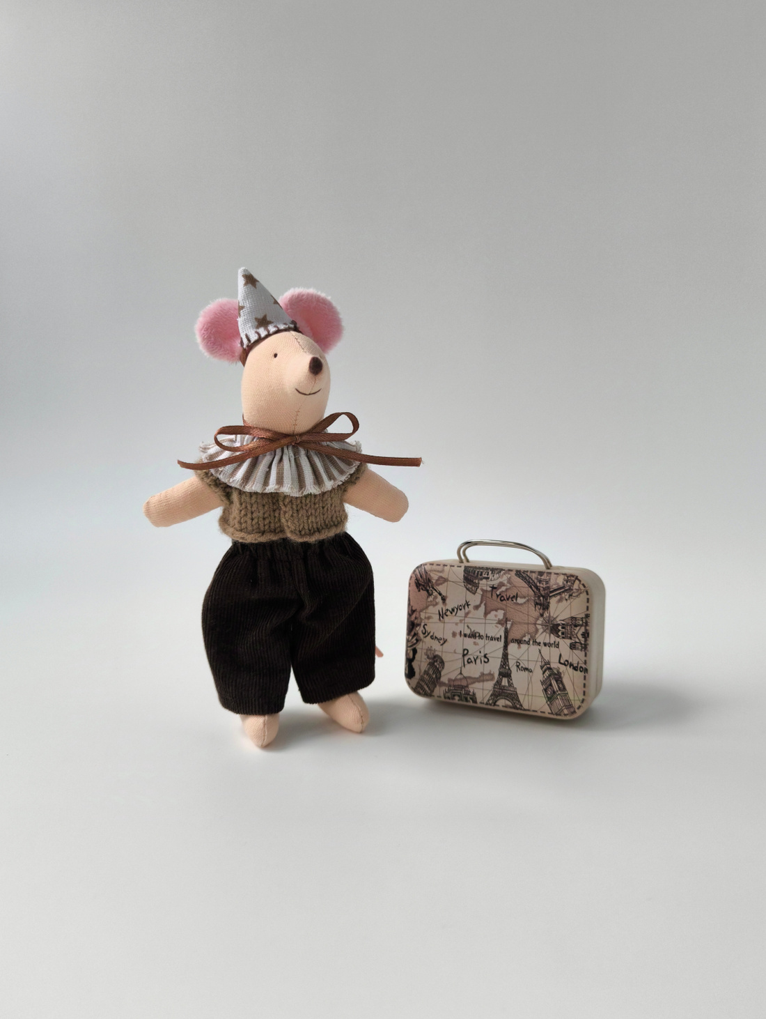 Игрушка "Мышка Папа" для кукольного домика - фотография товара