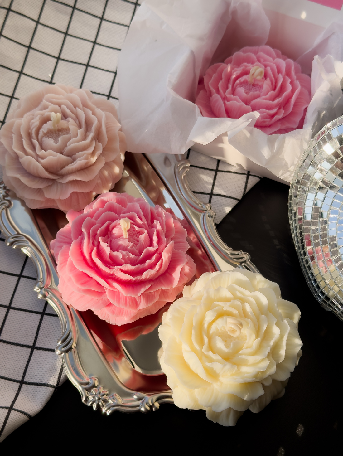 Свеча в виде пиона - фотография товара