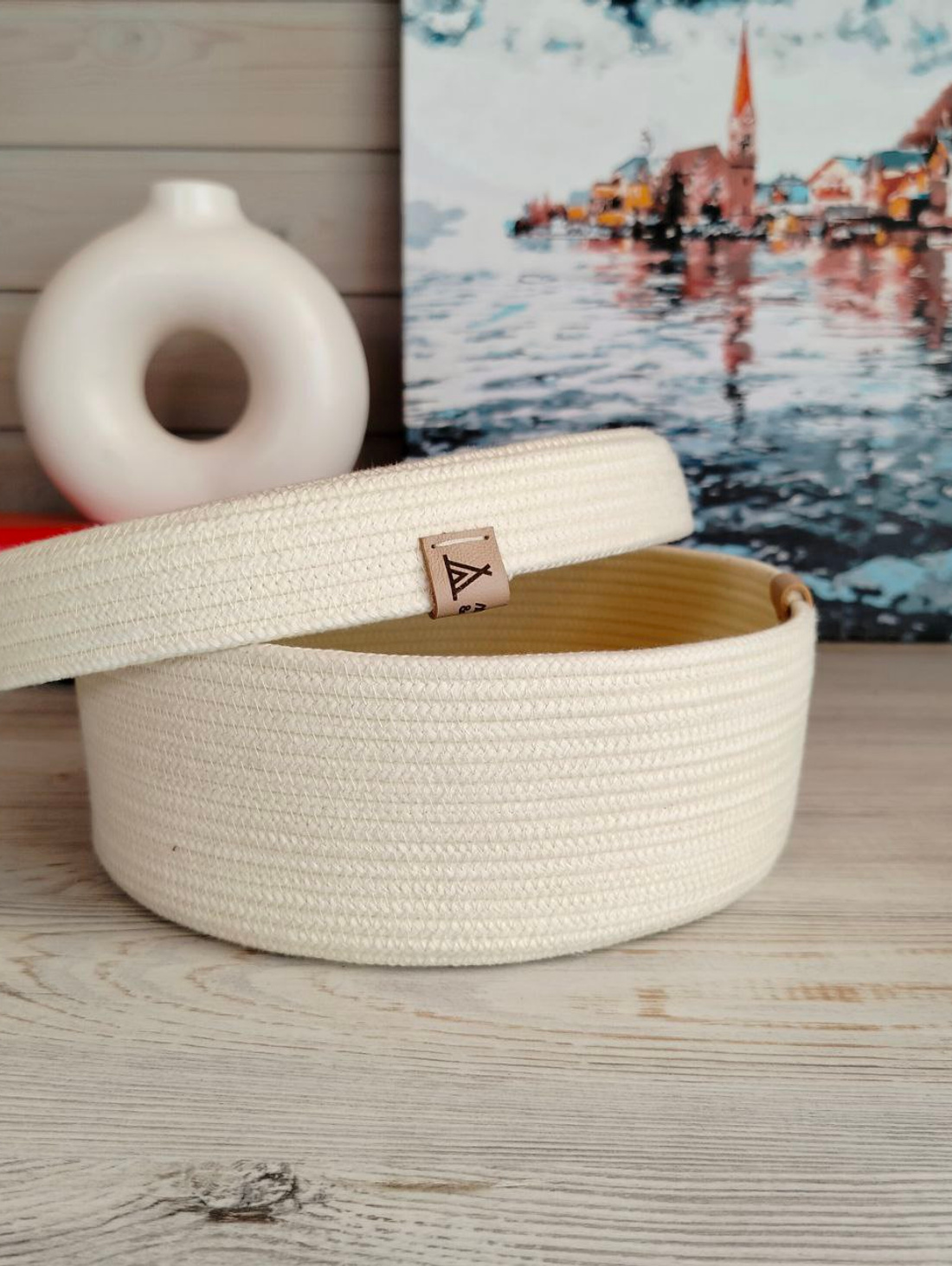 Корзина для хранения с плотной крышкой белая - фотография товара