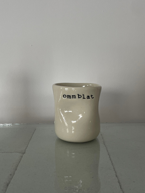 Мятый стакан «onn blat»