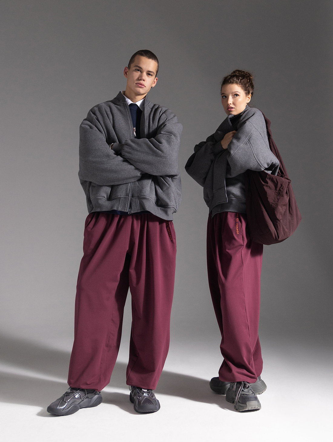 Джоггеры COMFY MAROON - фотография товара