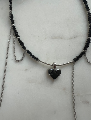 Чокер «Black heart”