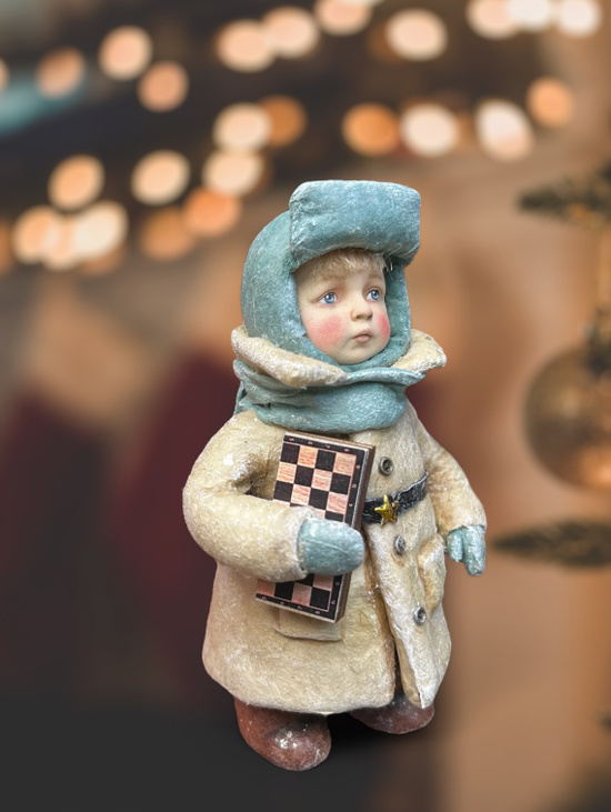 Ватная игрушка «Шахматист»
