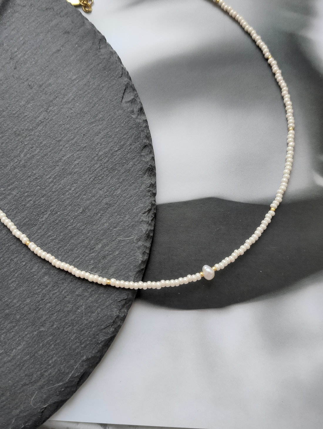 Чокер жемчужного цвета - фотография товара