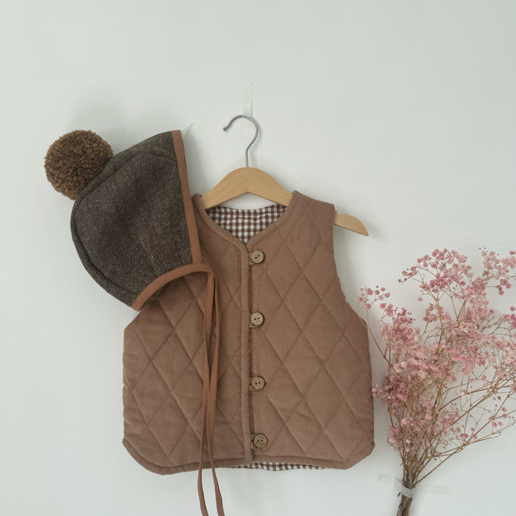 Жилет стеганый «орех»