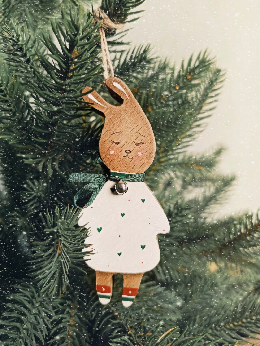 Ёлочная игрушка "Зайка Зефирка" большая - фотография товара