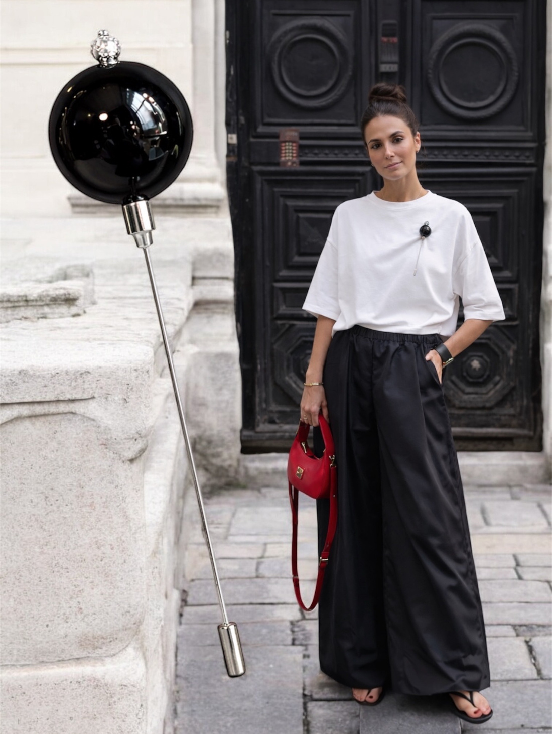 Брошь-игла из муранского стекла Bubbles черная - фотография товара