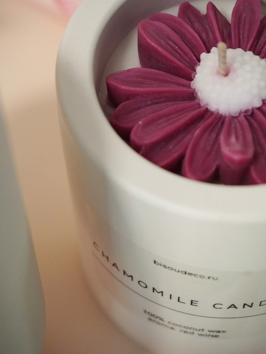 Аромасвеча "Chamomile candle"