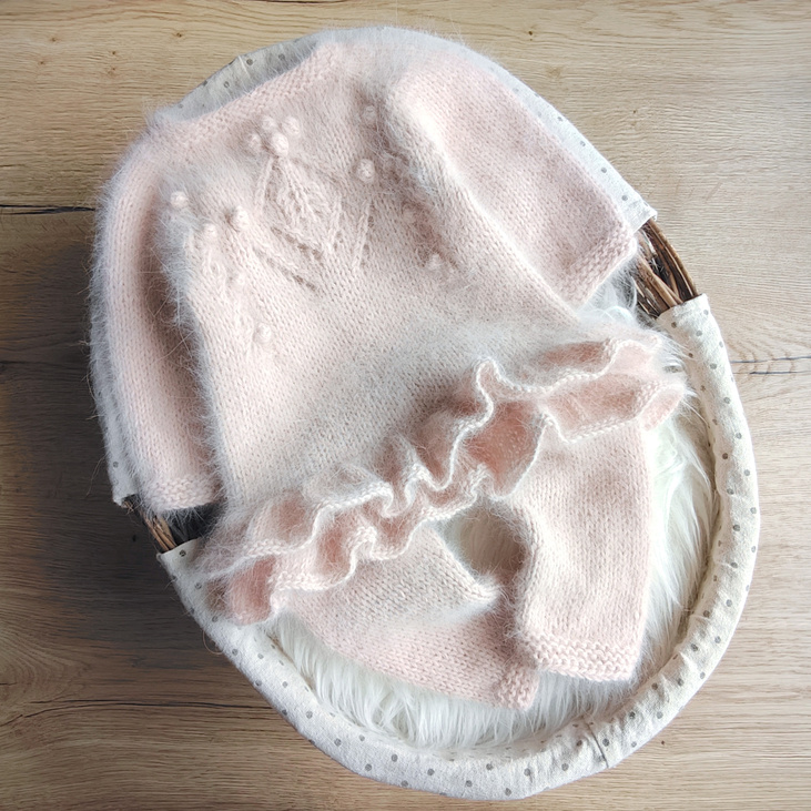 Детский комбинезон для новорожденной девочки