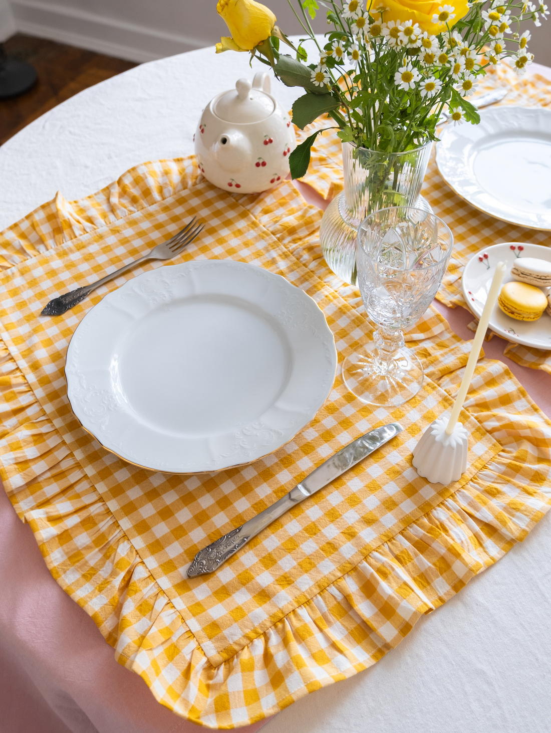 Плейсмат с рюшами из хлопка, желтый в клетку - фотография товара